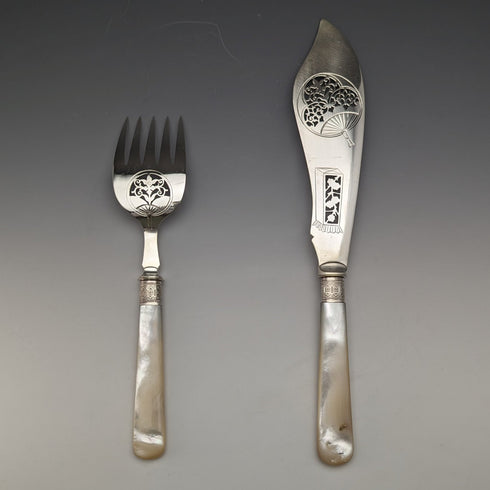 Around 1870 British Antique White Pearl Shell Handle Silver Plated Fish Server Pair in Case